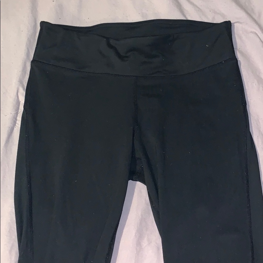 Black Fabletics Leggings